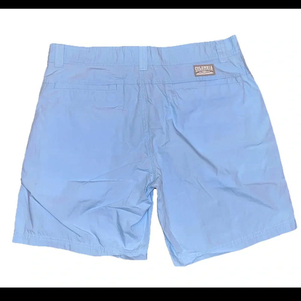 Columbia Men's Chino Shorts Button Zip Blue Waist 36W 8Long  Slash Pockets 36W